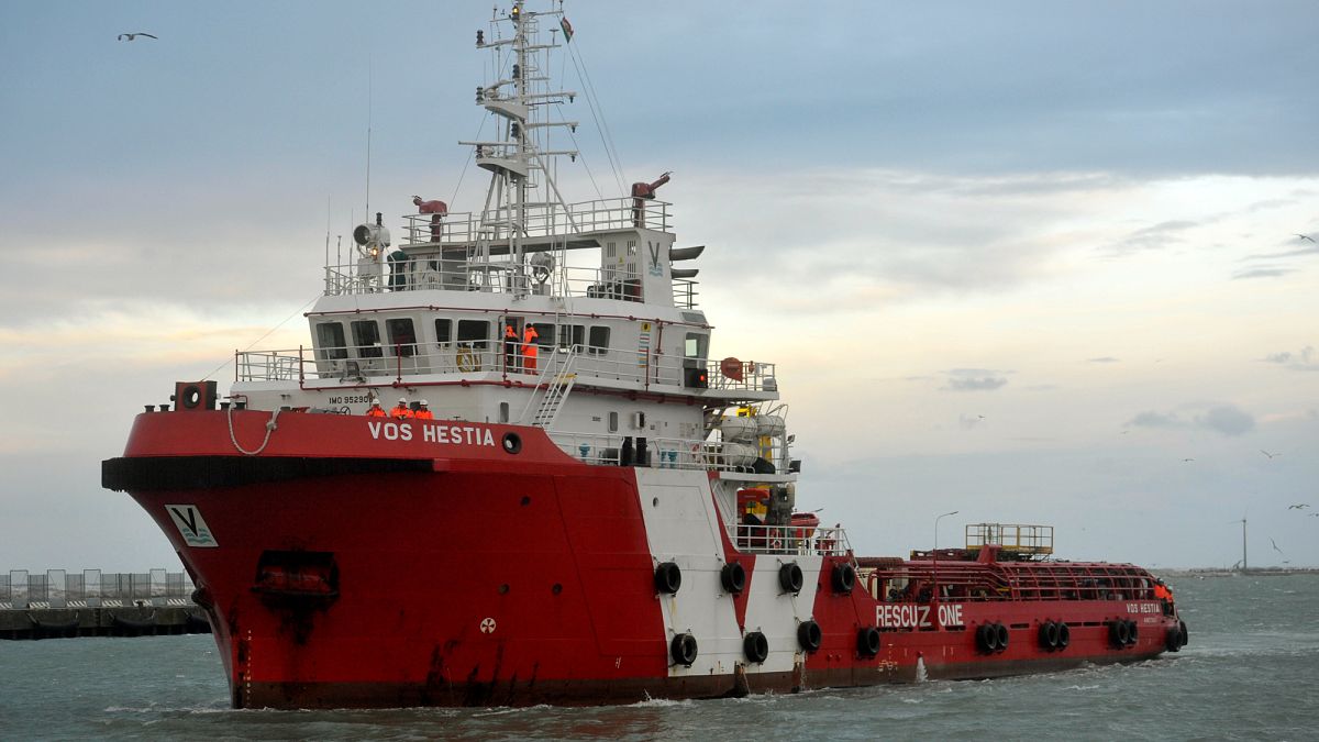 Contentores de explosivos para Israel bloqueados em Ravenna