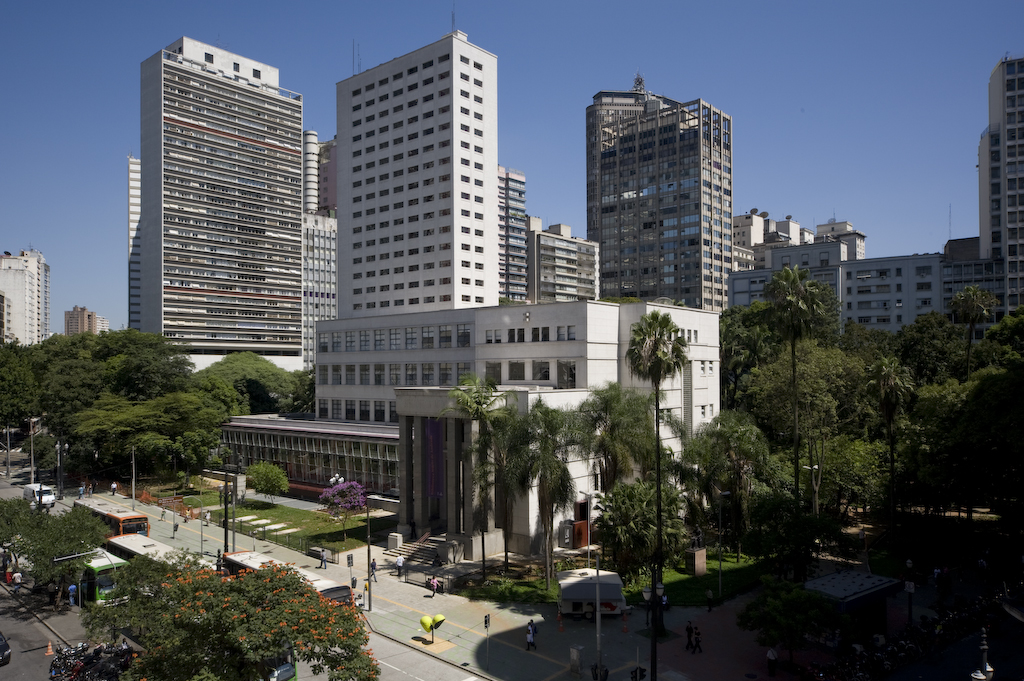 Credenciamento para Feira de Livros do Festival Mário de Andrade vai