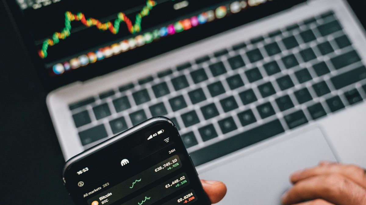 B3 lança programa para credenciar investidores de títulos