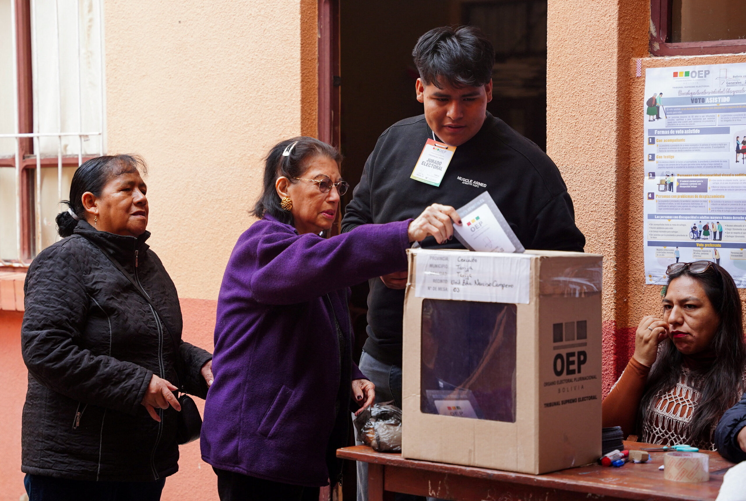 Rodrigo Paz vence presidência da Bolívia após 20 anos de esquerda