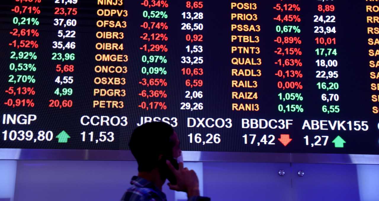 Day trade: Compre ITUB4 e venda ASAI3 para ganhar 1,52%