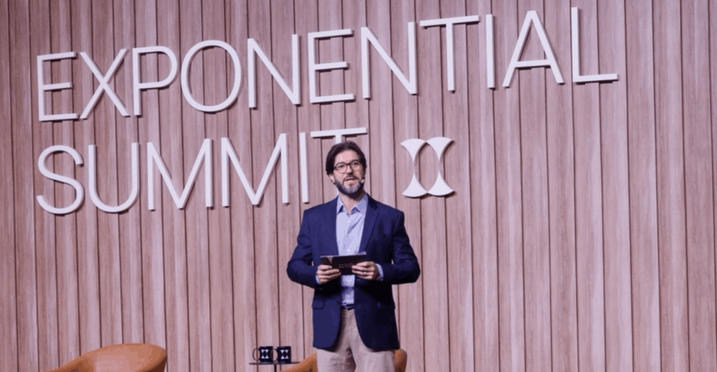 Exponential Summit reúne 200 CEOs e aponta tendências inovadoras