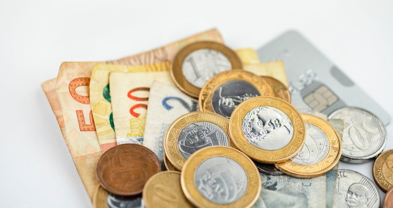 XP zera elétrica de carteira com dividendos limitados