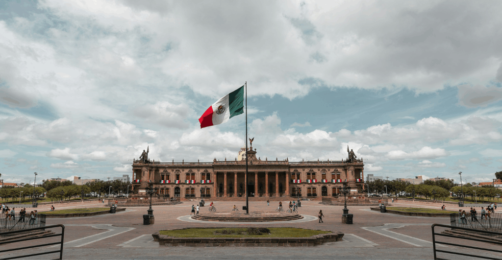 Fintech brasileira passa a atender pequenos negócios no México