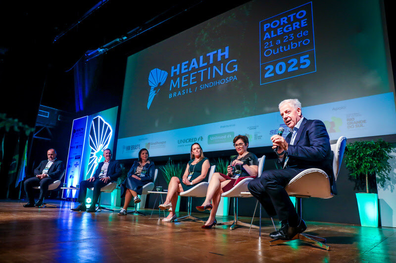 Fórum de gestão: líderes da saúde debatem IA e governança