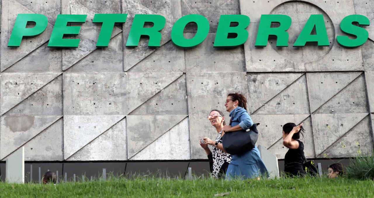 Plano da Petrobras 2026-2030 tem dilema em ano eleitoral