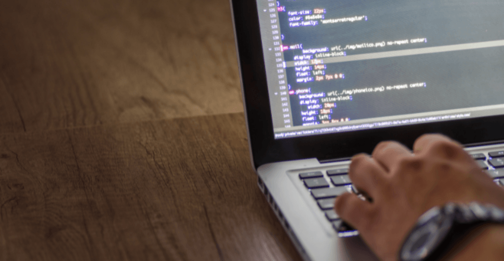 TIVIT e DIO lançam bootcamp gratuito de .NET com IA