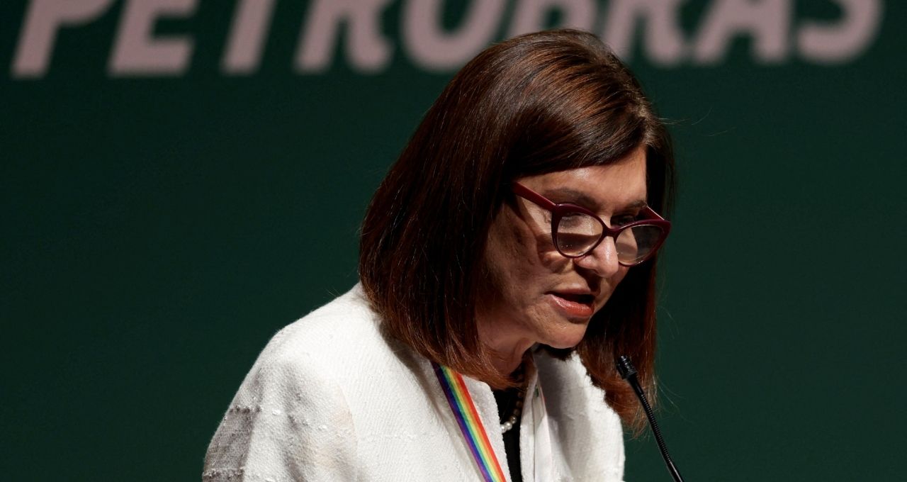 Petrobras (PETR4) estende pico de produção por mais tempo