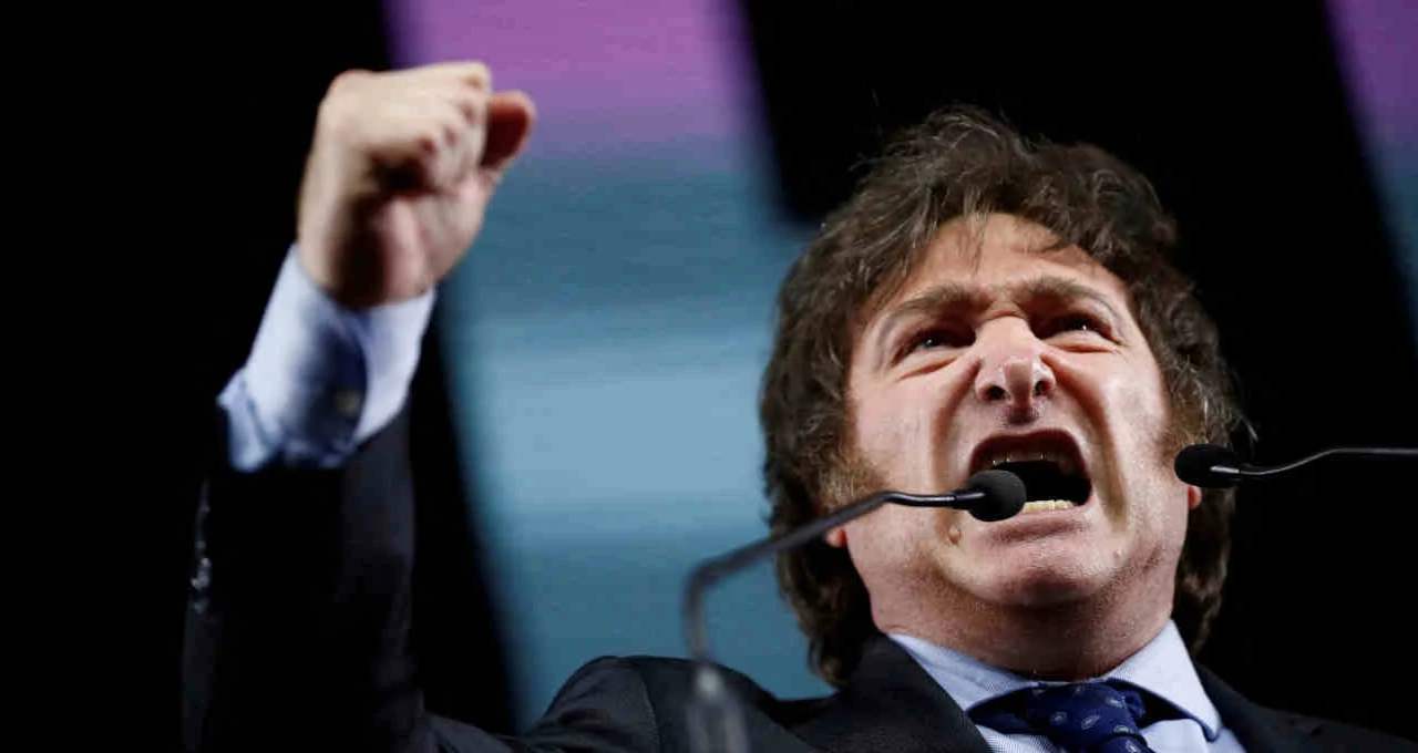 Argentina: Fitch mantém alerta de calote apesar de cenário