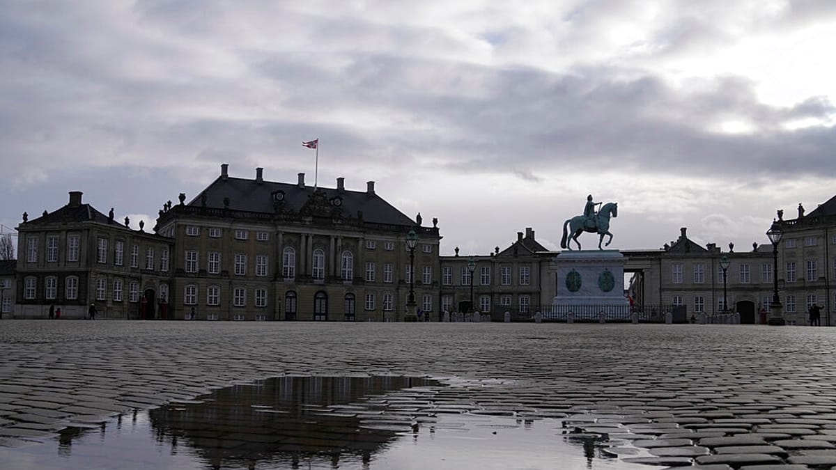 PostNord da Dinamarca para de entregar cartas após 400 anos