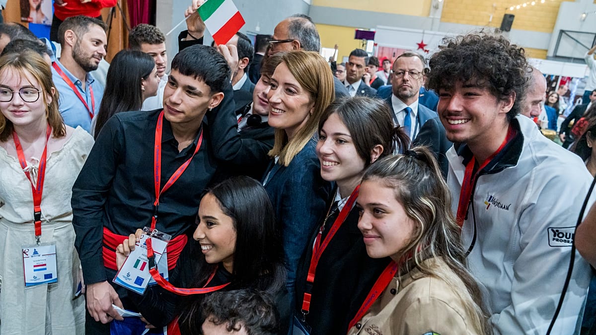 Roberta Metsola promete segurança em Chipre