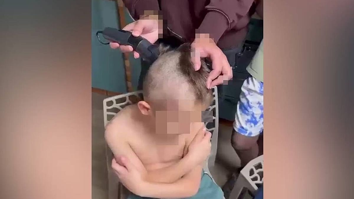 Dois casos de crianças com cabelo rapado em creche de Paris