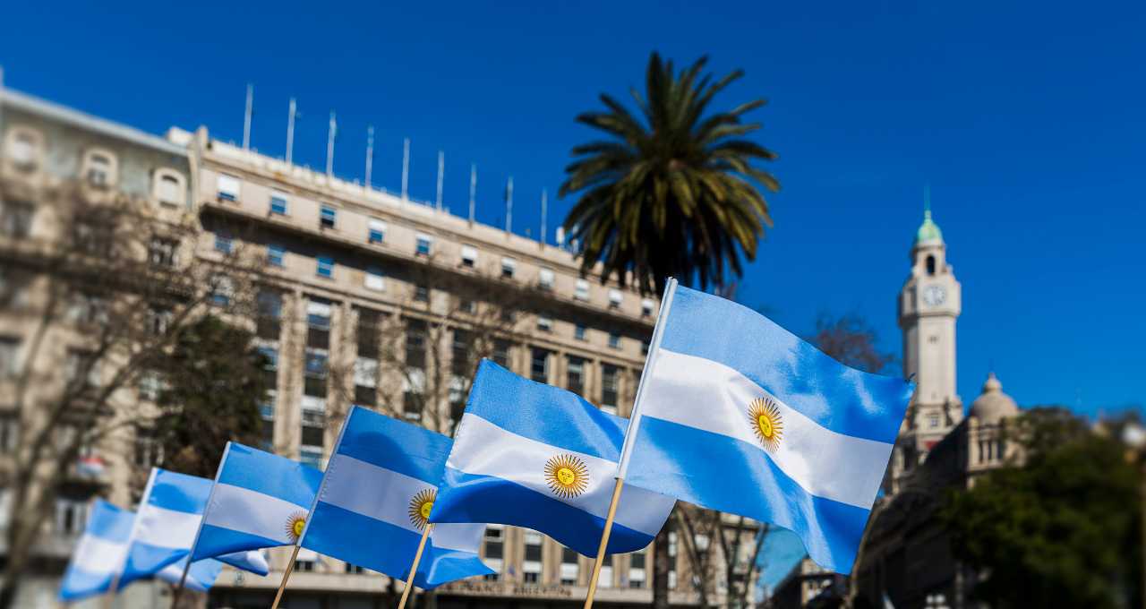Argentina inicia sessões especiais para votar pautas trabalhista e