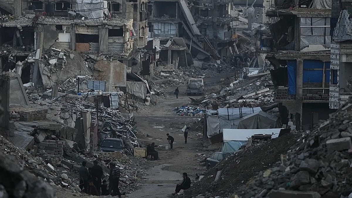 Diplomata búlgaro Nickolay Mladenov preside comitê de paz de Gaza