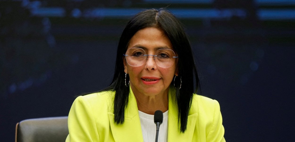 Vice da Venezuela afirma que Maduro é o único presidente legítimo