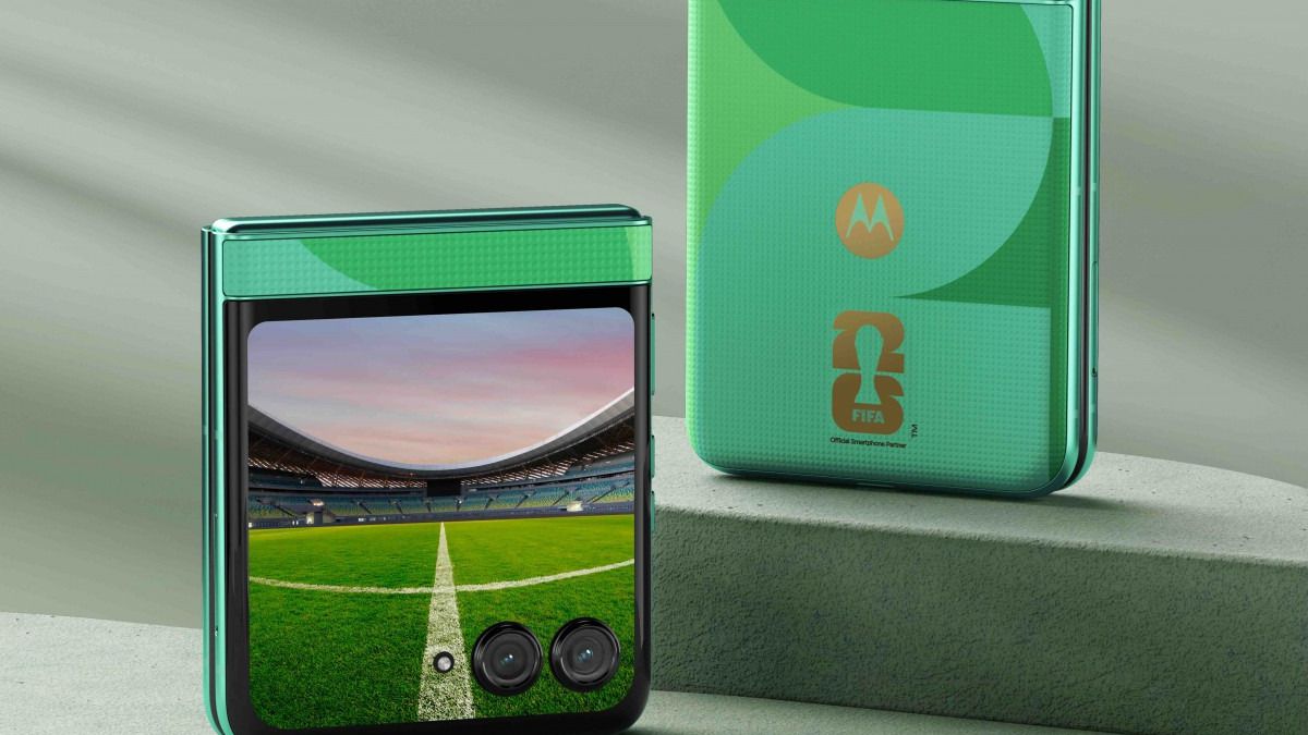 Celular da Copa: dobrável inspirado no torneio
