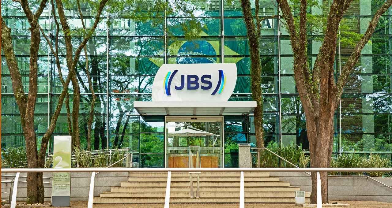 JBS e mais 4 ações para investir em fevereiro, segundo Terra