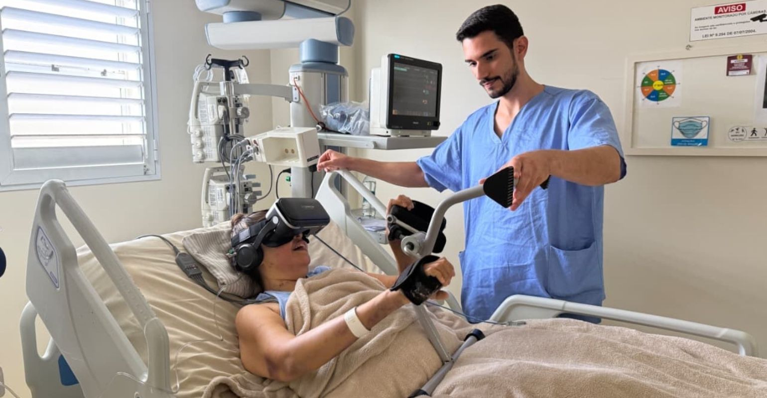 Realidade virtual reabilita pacientes na UTI do Hospital de Base