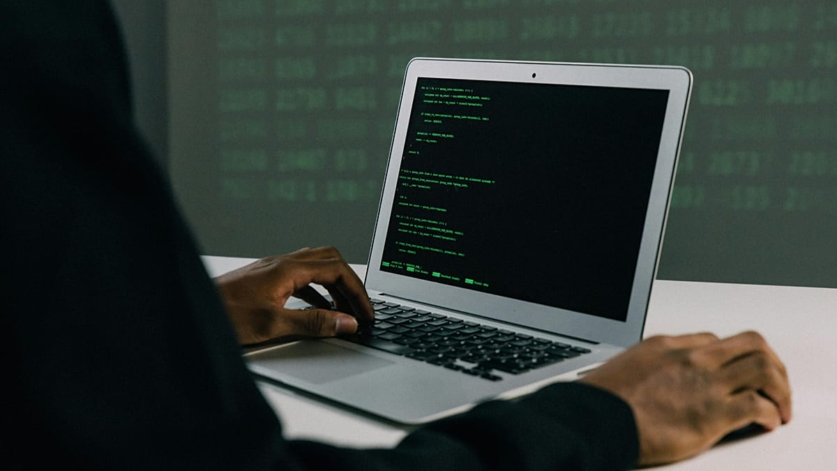 Espanha: hacker preso por reservar hotéis de luxo por um cêntimo