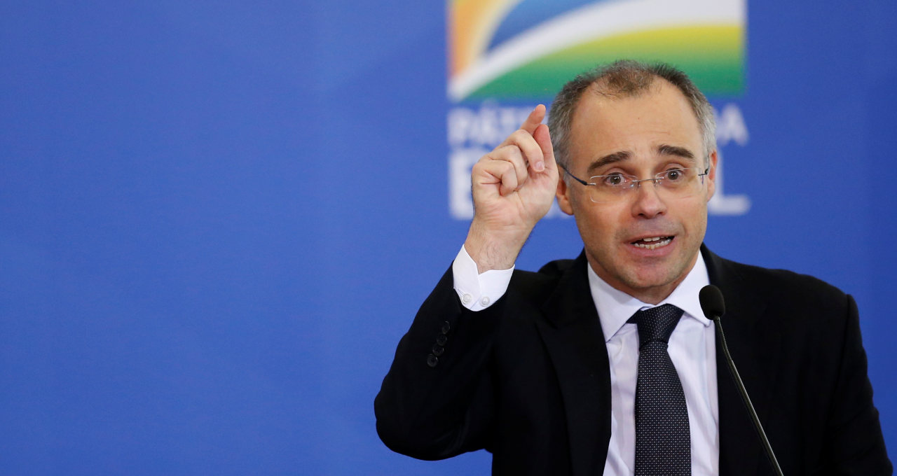 Caso Banco Master: Relatoria no STF vai para André Mendonça