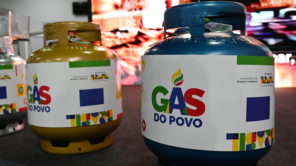 Câmara aprova MP do Gás do Povo por 415 a 29