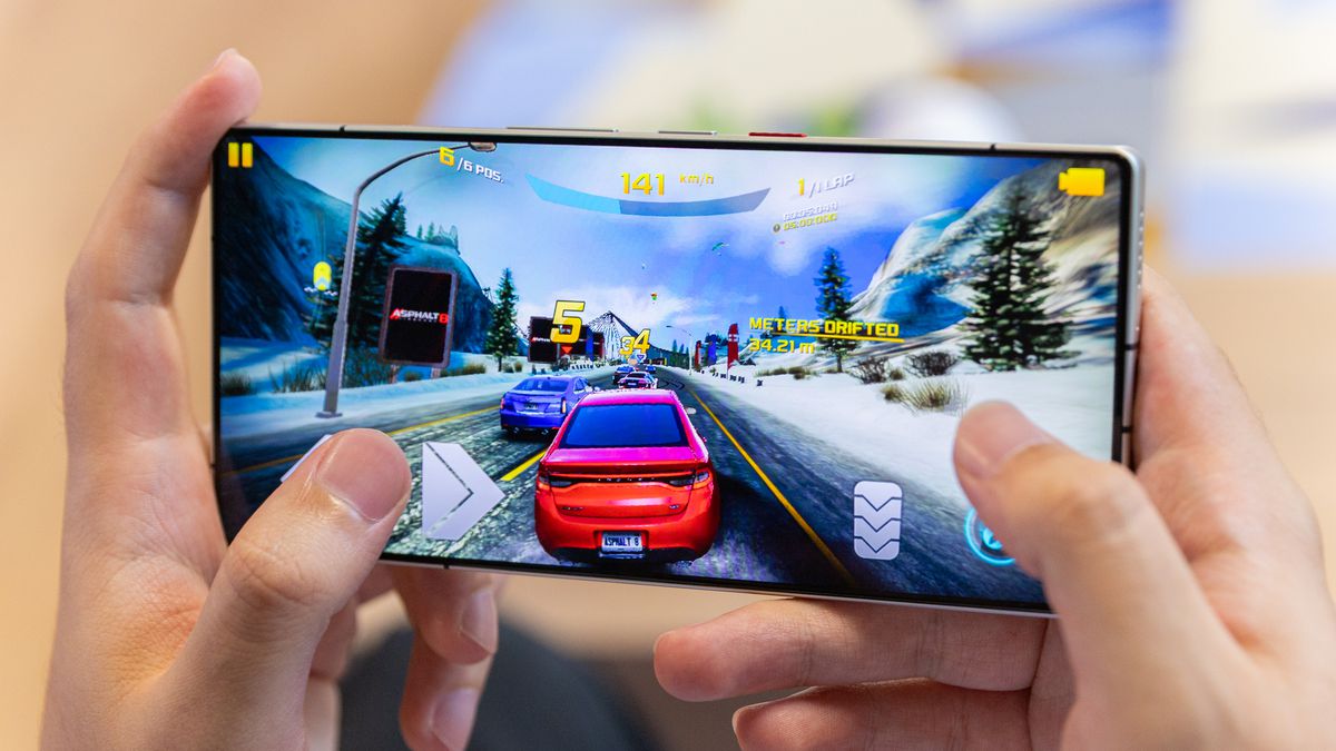 Rodar jogos de PC no celular danifica o aparelho?