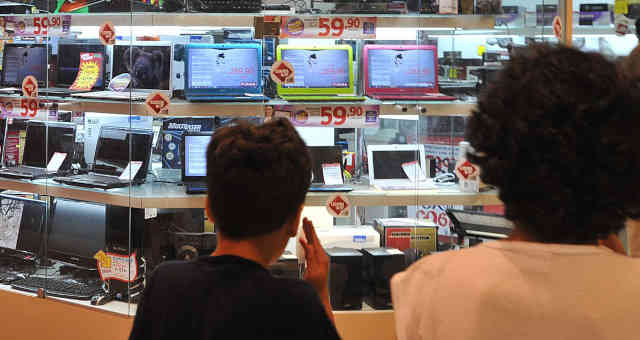 Governo cancela aumento de imposto para celulares e eletrônicos