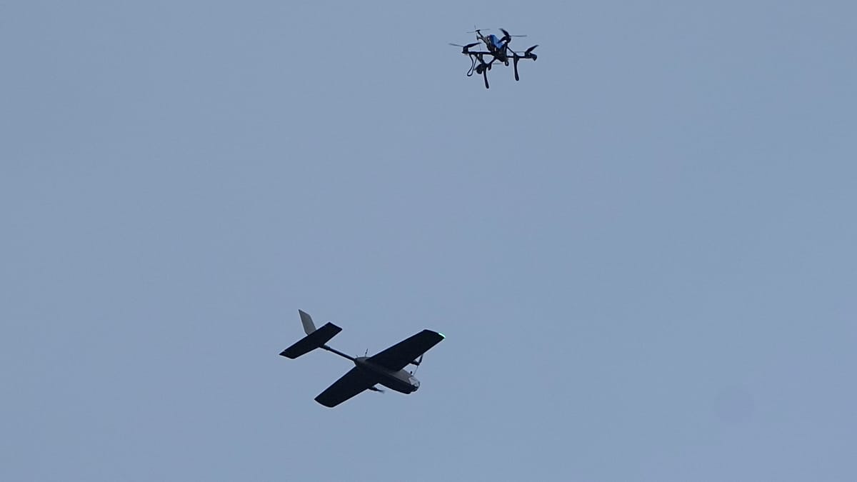 Fornecedor de drones para Rússia tem dois suspeitos detidos