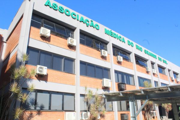 AMRIGS celebra novas diretorias de Sociedades Médicas no RS