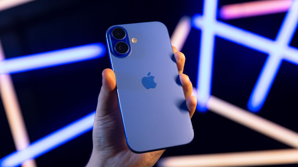 Magalu faz queima de estoque do iPhone 16 com preço baixo