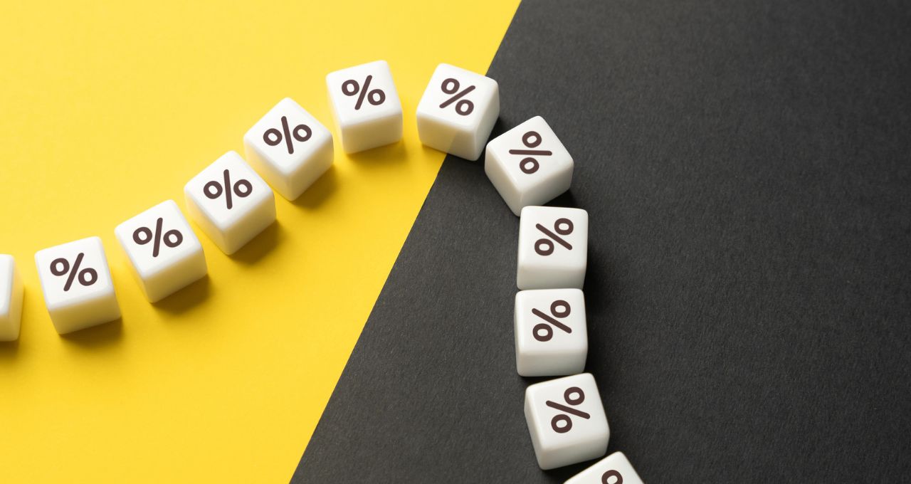 Decisões de juros e conflito no Oriente Médio movimentam indicadores