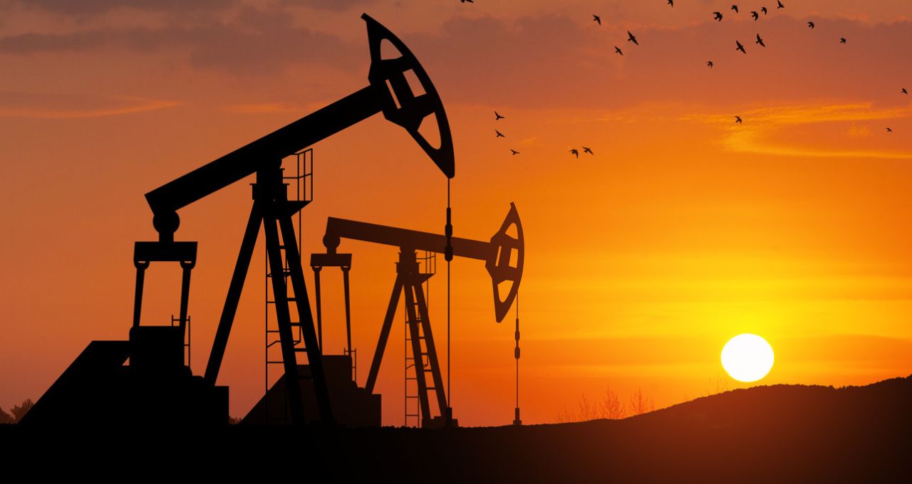 Petróleo sobe 10% por conflito no Irã e pode chegar a US$ 100