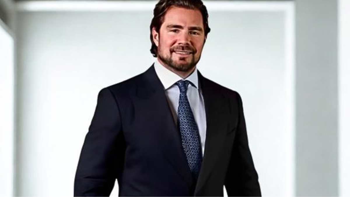 Dono do Banco Master, Daniel Vorcaro, preso em operação da PF