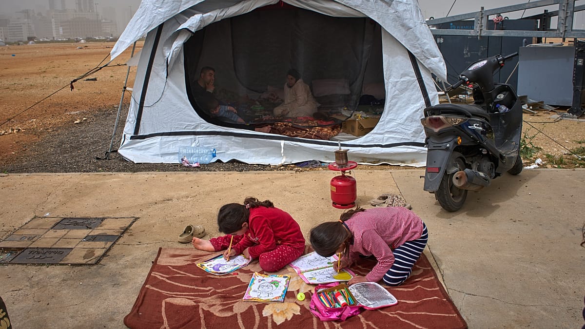 EUA e Irão buscam piloto de caça desaparecido