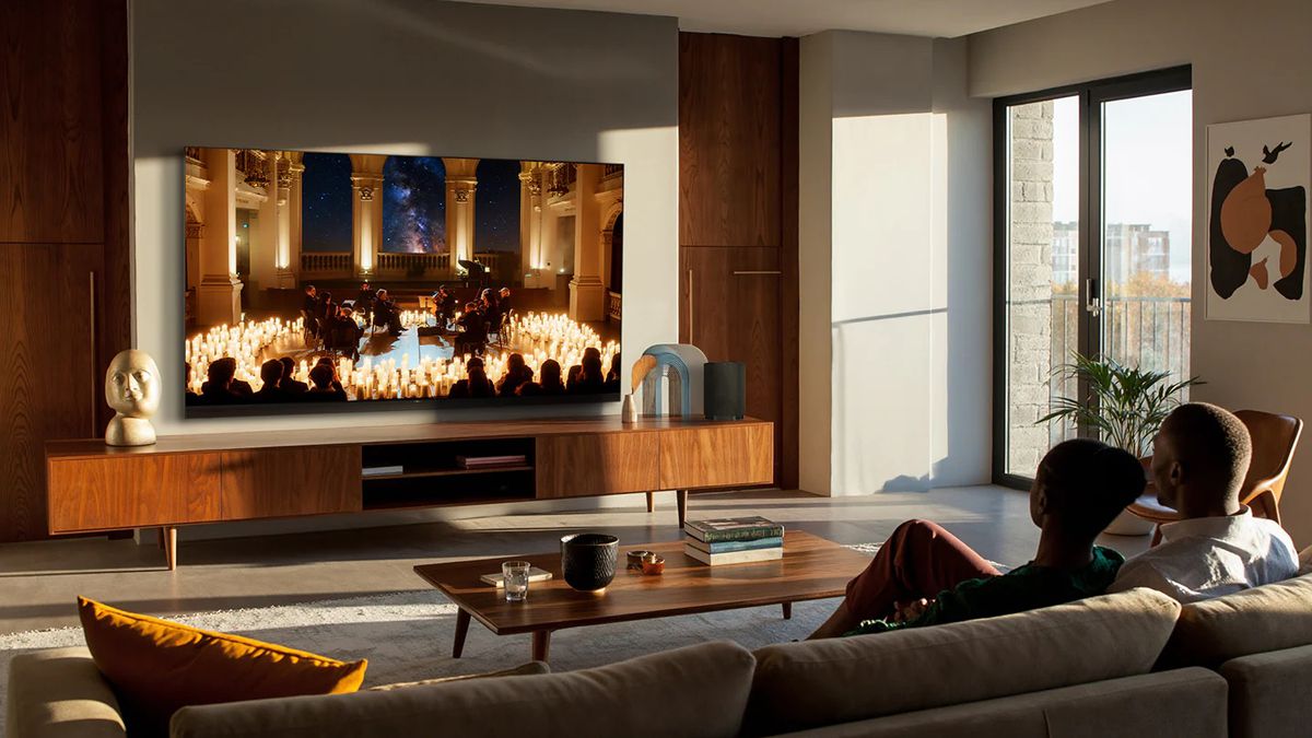 TCL lança ar-condicionado FreshIN 3.0 e TV SQD-Mini LED