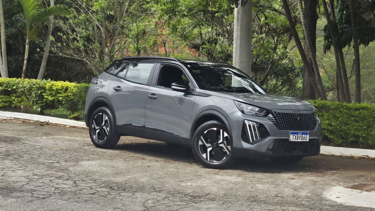 Peugeot 2008 GT Hybrid tem preço reduzido em promoção por tempo limitado