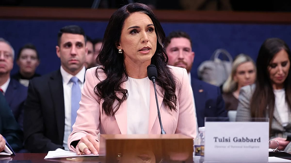 Tulsi Gabbard deixa cargo de diretora de serviços secretos