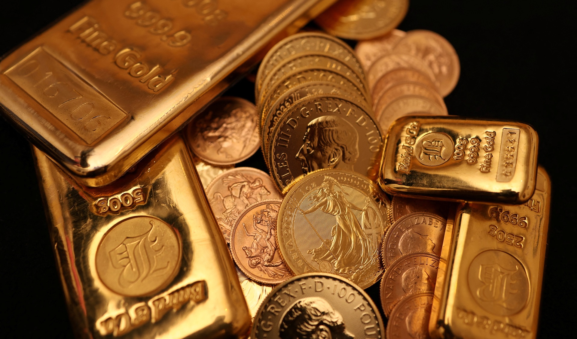BC Brasil compra ouro em 2025 e se torna 4º maior comprador, mas para?