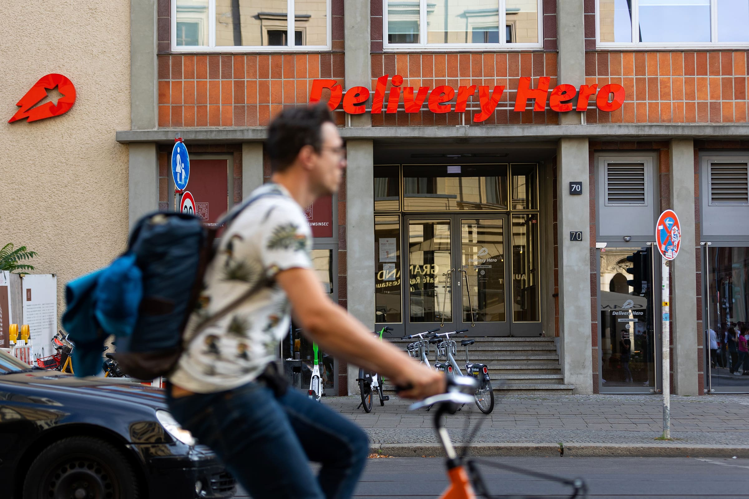 Uber faz oferta pela Delivery Hero para expandir entrega de comida em emergentes