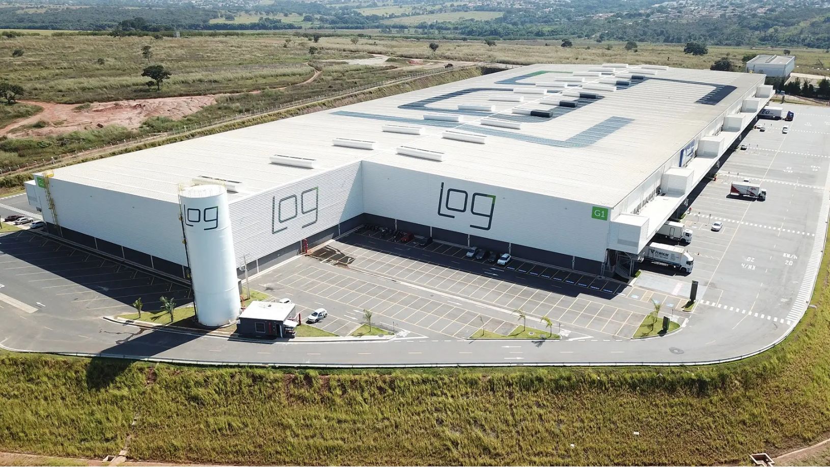 Selic pesa sobre FIIs; Log, de Rubens Menin, cria gestora e amplia serviços