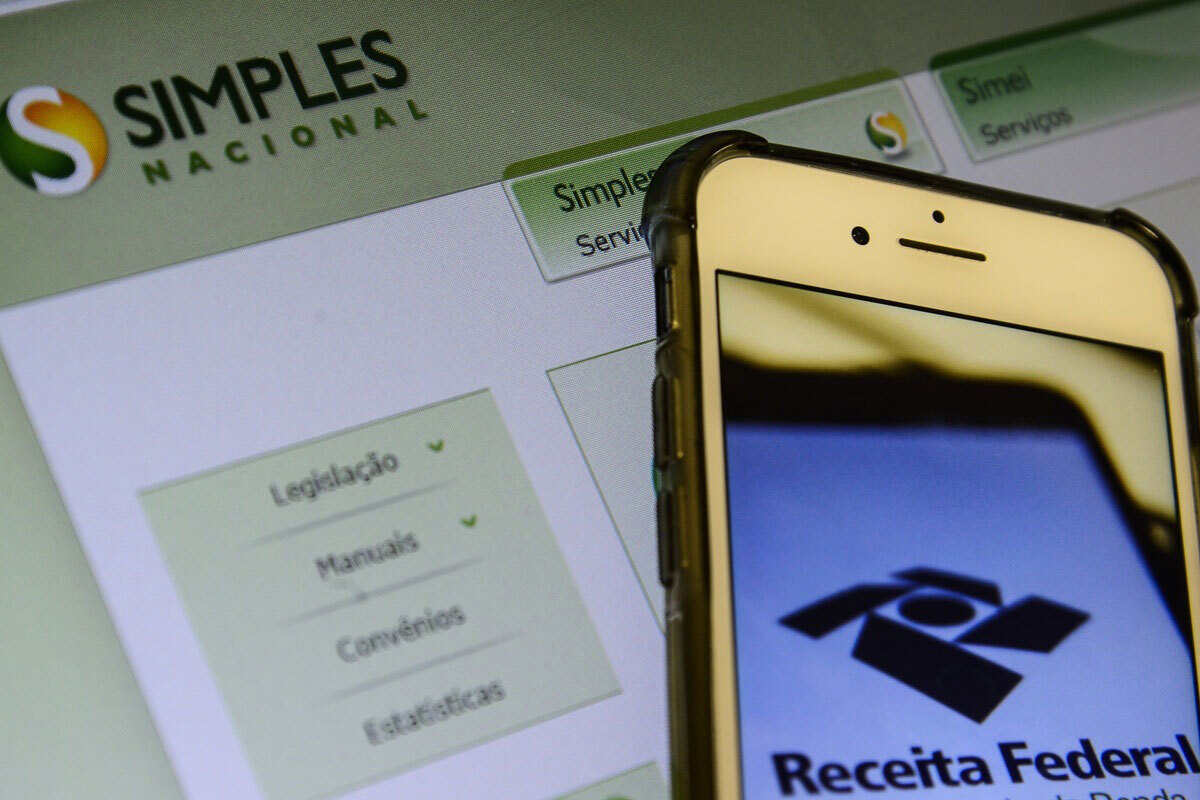 Mudança no cálculo da receita bruta pode excluir empresa do Simples Nacional