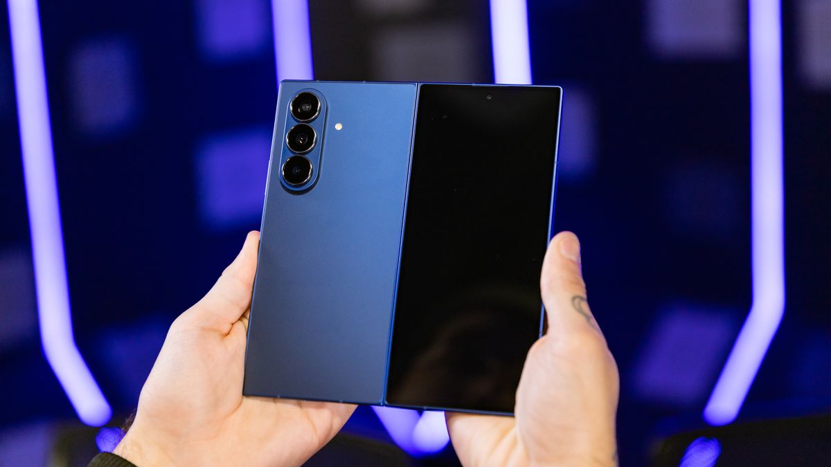 Galaxy Z Fold 8 Wide terá mais tela e menos câmeras, diz leaker