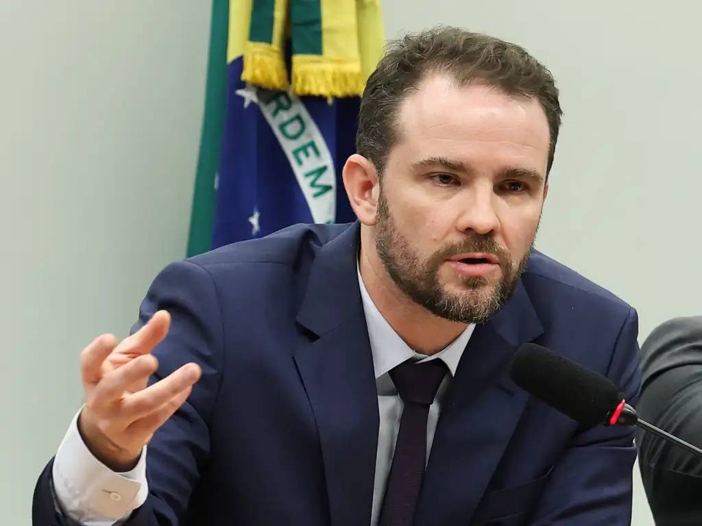 Febraban defende PIX após críticas dos EUA e nega discriminação