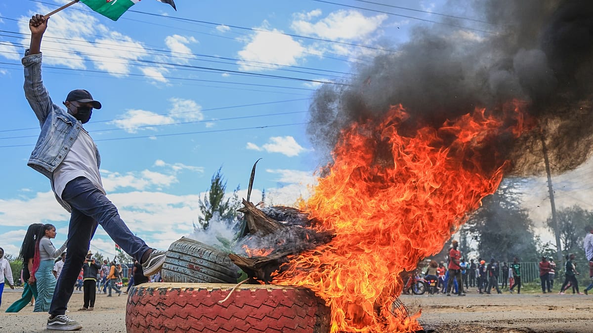 Protestos no Quênia e Ébola deixam dois mortos