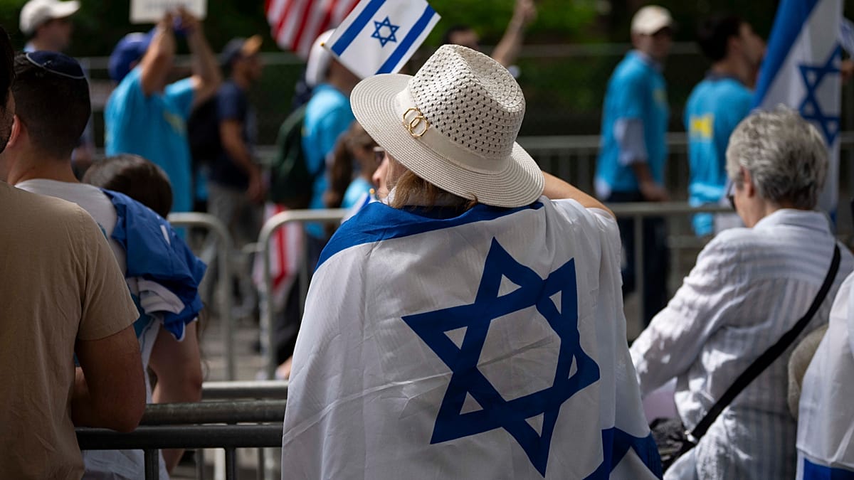 Desfile Dia de Israel reúne milhares em Nova Iorque