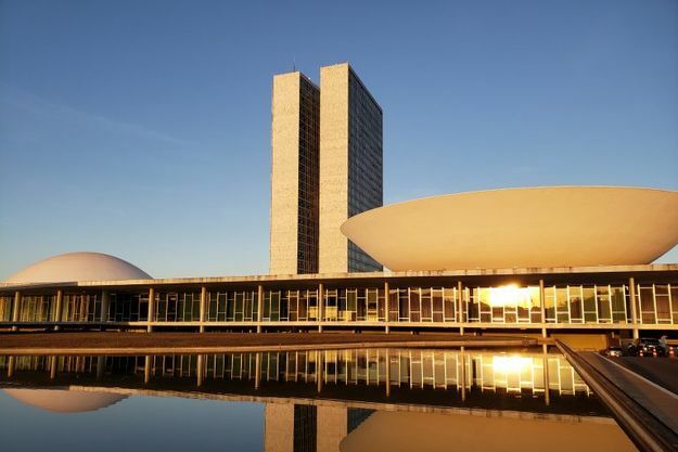 Marco da IA Brasil deve ser votado em junho