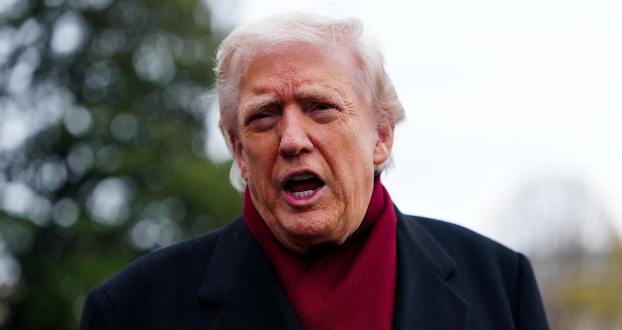 Trump: acordo com Irã inclui reabertura de Ormuz
