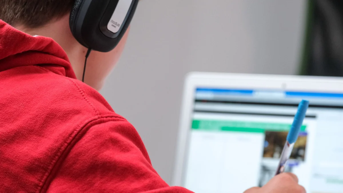 Como tecnologia e IA tornam a educação mais inclusiva