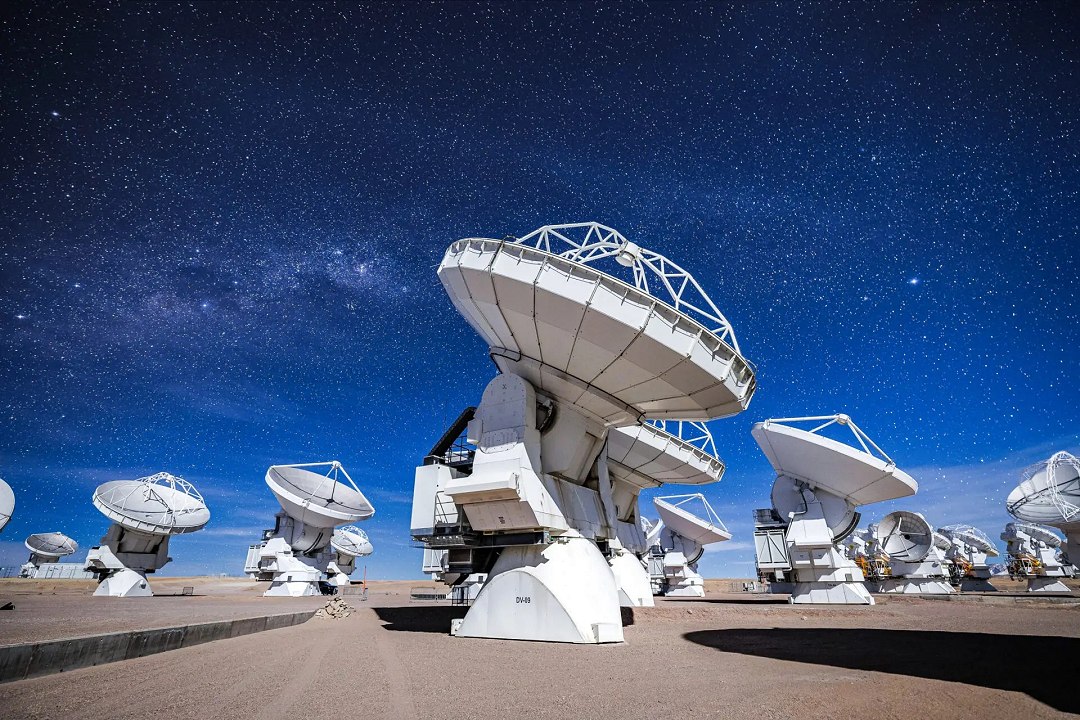 Sinais alienígenas no ALMA: a promessa das altas frequências