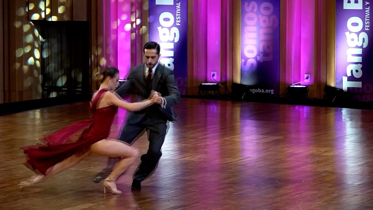 Mundial de Tango BA reúne 800 casais em Buenos Aires
